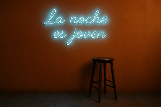La noche es joven